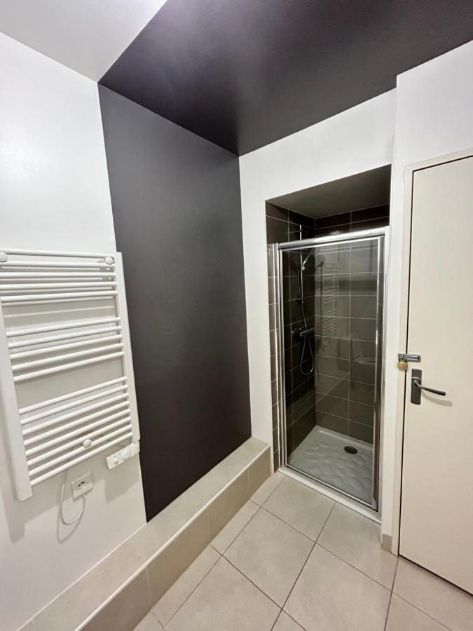 Appartement Avec Terrasse Et Box Entre Plages Et Nature Marseilles Exterior foto