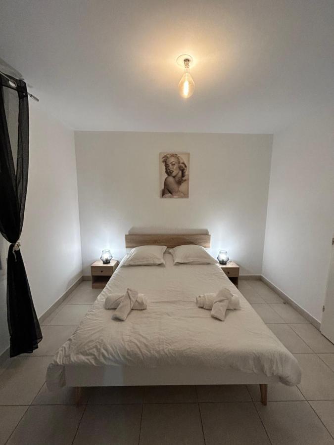 Appartement Avec Terrasse Et Box Entre Plages Et Nature Marseilles Exterior foto