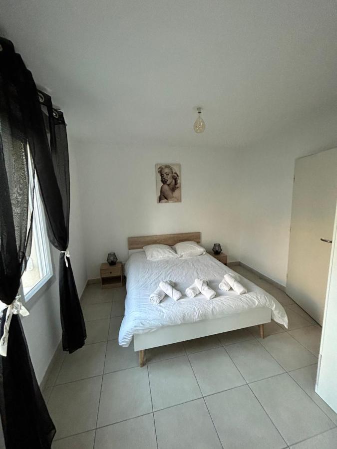 Appartement Avec Terrasse Et Box Entre Plages Et Nature Marseilles Exterior foto