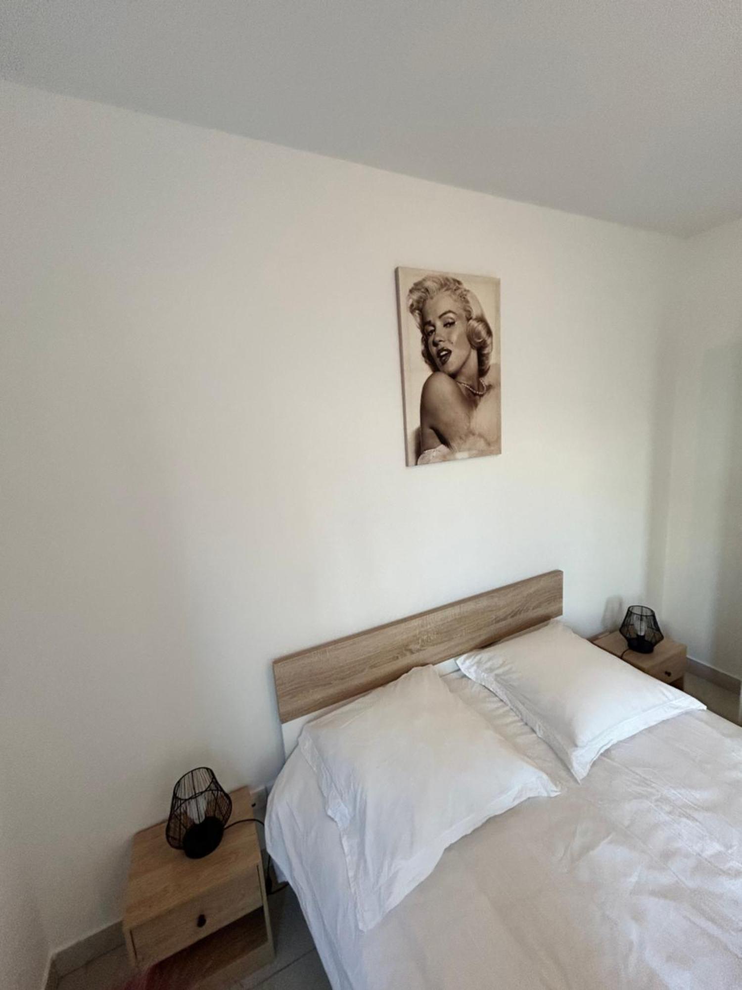 Appartement Avec Terrasse Et Box Entre Plages Et Nature Marseilles Exterior foto