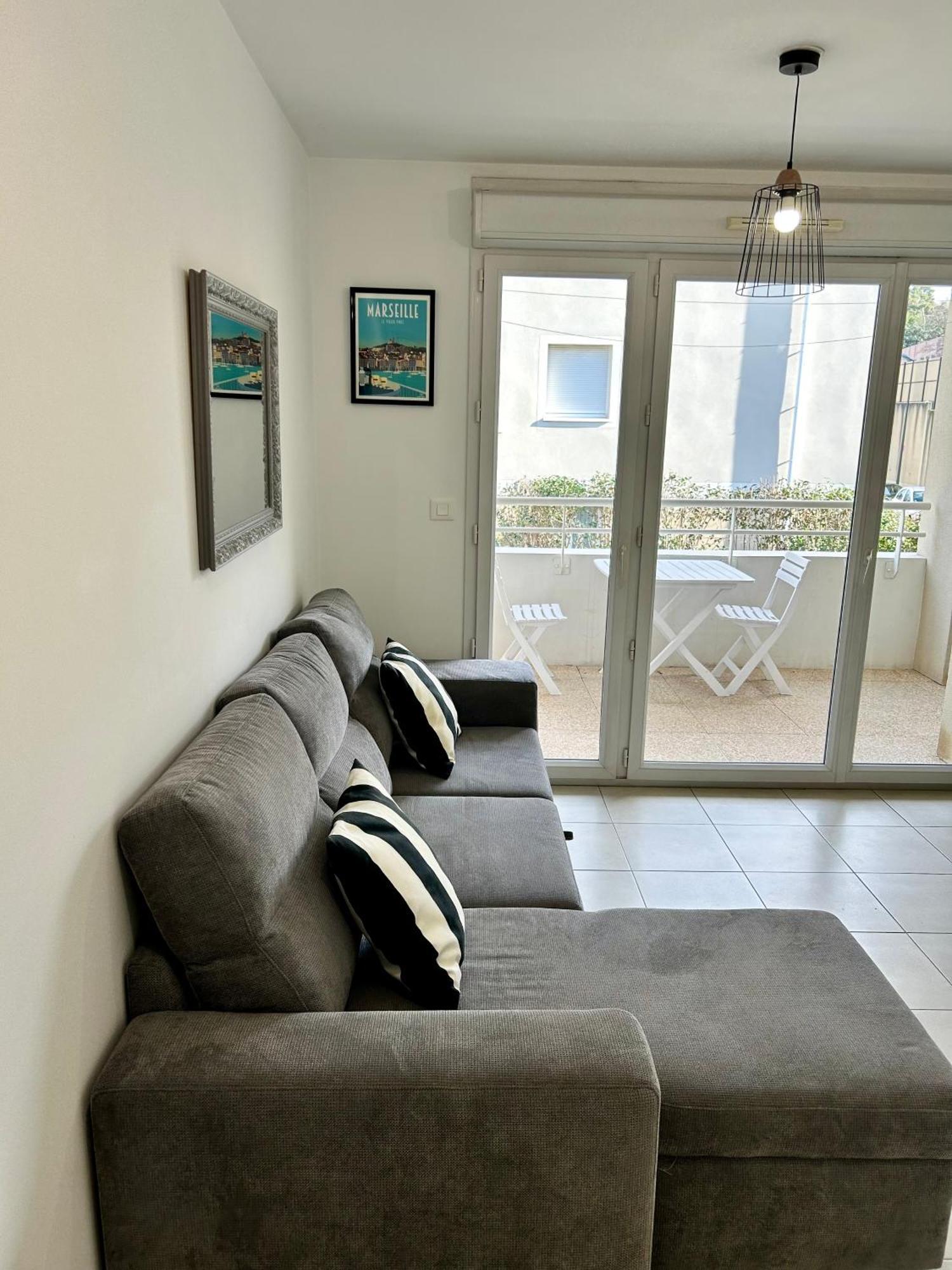 Appartement Avec Terrasse Et Box Entre Plages Et Nature Marseilles Exterior foto